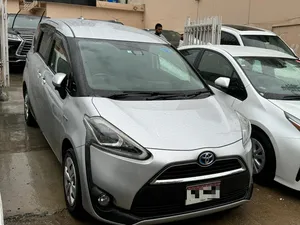 Toyota Sienta 2018 for Sale