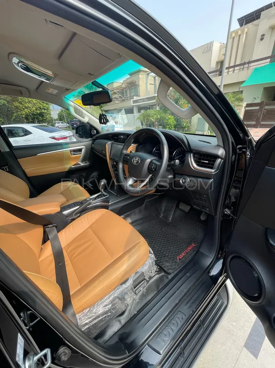 Toyota Fortuner 2023 for sale in Lahore