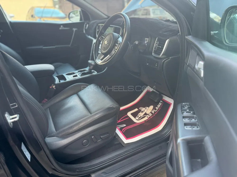 KIA Sportage 2023 for Sale in Karachi KIA Sportage 2023 for Sale in Karachi Image-8