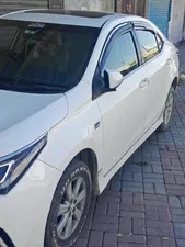 Toyota Corolla Altis Grande CVT-i 1.8 2017 for Sale