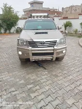 Toyota Hilux D-4D Automatic 2006 for Sale