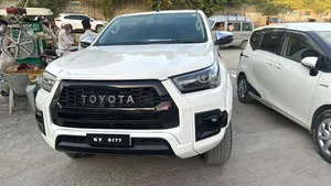 Toyota Hilux Revo V Automatic 2.8 2019 for Sale