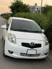 Toyota Vitz F 1.0 2005 for Sale