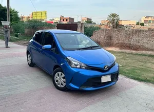 Toyota Vitz F 1.0 2014 for Sale