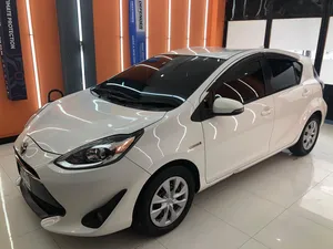 Toyota Aqua S 2018 for Sale