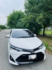 Toyota Corolla Altis Grande CVT-i 1.8 2017 for Sale