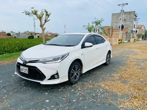 Toyota Corolla Altis Grande X CVT-i 1.8 Black Interior 2021 for Sale