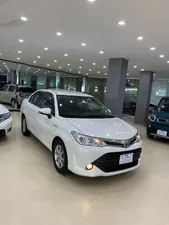 Toyota Corolla Axio Hybrid 1.5 2015 for Sale