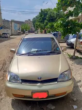 Toyota Platz F 1.3 2000 for Sale