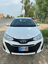 Toyota Yaris GLI MT 1.3 2021 for Sale