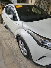 Toyota C-HR S-LED 2019 for Sale