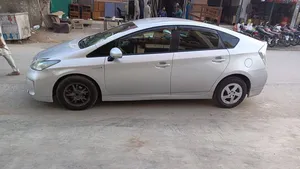 Toyota Prius S LED Edition 1.8 2013 for Sale