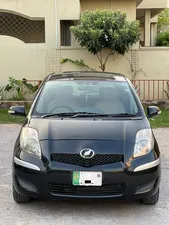 Toyota Vitz F 1.0 2010 for Sale