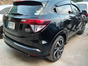 Honda Vezel 2016 for Sale