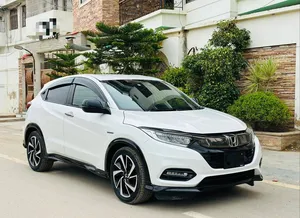 Honda Vezel Hybrid Z 2018 for Sale