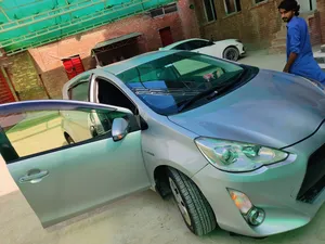 Toyota Aqua L 2015 for Sale