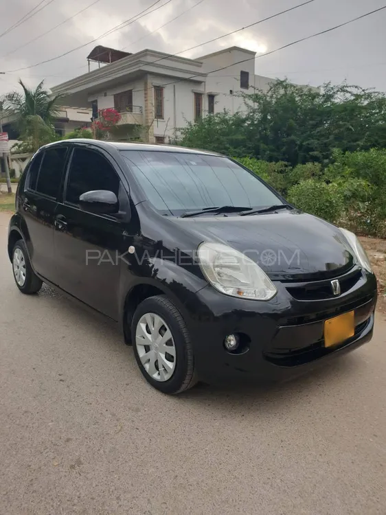 Toyota Passo 2015 for sale in Karachi