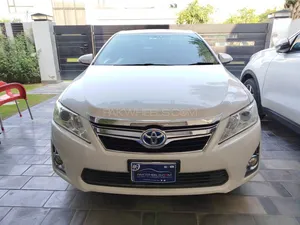 Toyota Camry Hybrid 2013 for Sale