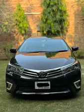 Toyota Corolla Altis Grande CVT-i 1.8 2017 for Sale