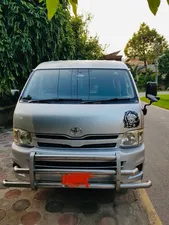 Toyota Hiace TRH 214 2013 for Sale