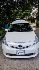 Toyota Prius Alpha 2011 for Sale