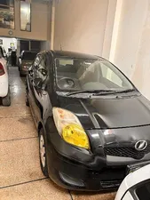 Toyota Vitz 2010 for Sale