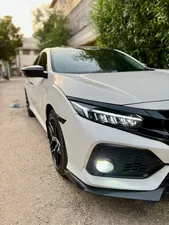 Honda Civic Oriel 1.8 i-VTEC CVT 2019 for Sale