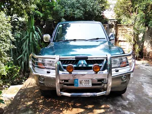 Mitsubishi Pajero GLS 2.8D 2003 for Sale