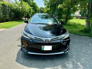 Toyota Corolla Altis Grande CVT-i 1.8 2018 for Sale