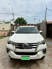 Toyota Fortuner 2.7 V 2021 for Sale