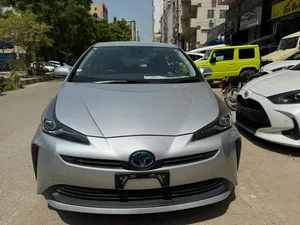 Toyota Prius S 2021 for Sale