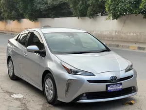 Toyota Prius S 2021 for Sale