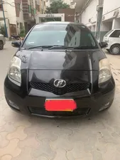 Toyota Vitz iLL 1.0 2009 for Sale