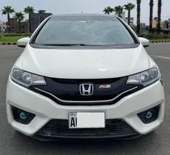 Honda Fit 1.5 Hybrid F Package 2016 for Sale