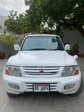 Mitsubishi Pajero GLS 3.5 2001 for Sale