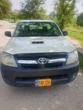 Toyota Hilux 4x2 Single Cab Standard 2011 for Sale