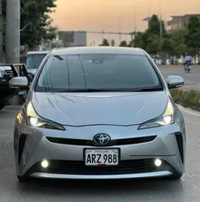 Toyota Prius S Touring Selection 2020 for Sale