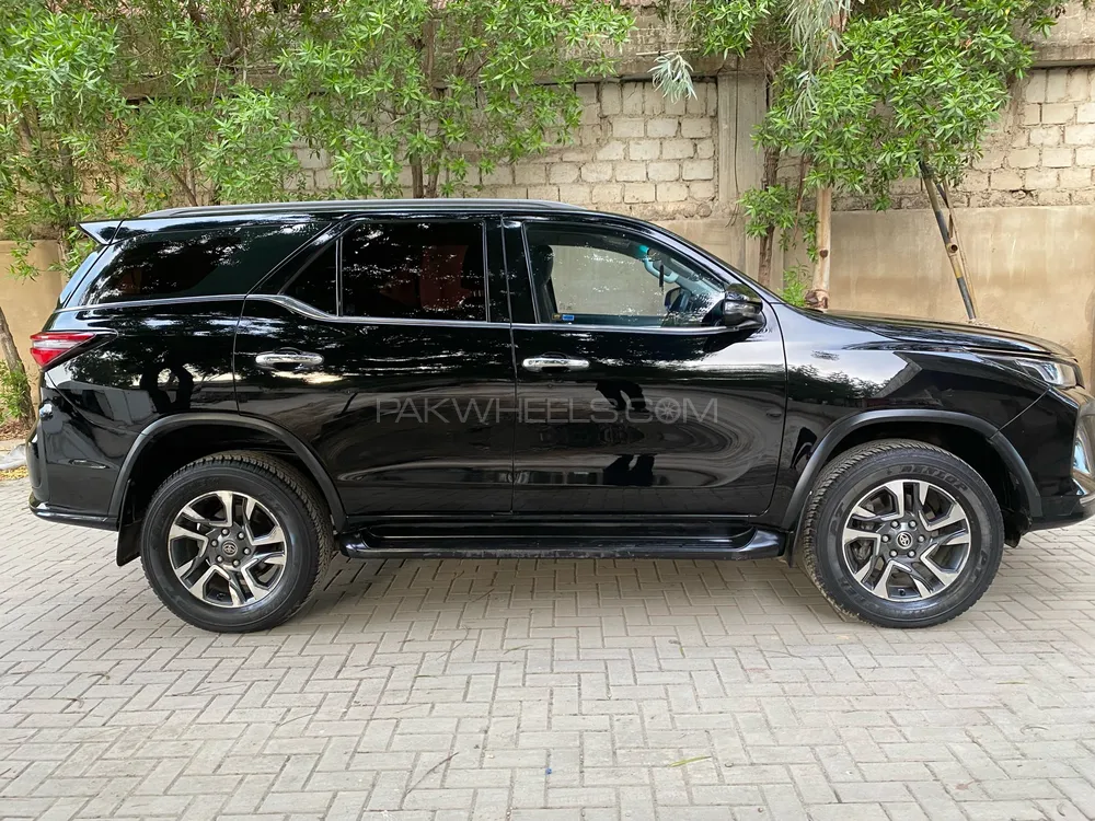 Toyota Fortuner 2020 for sale in Karachi