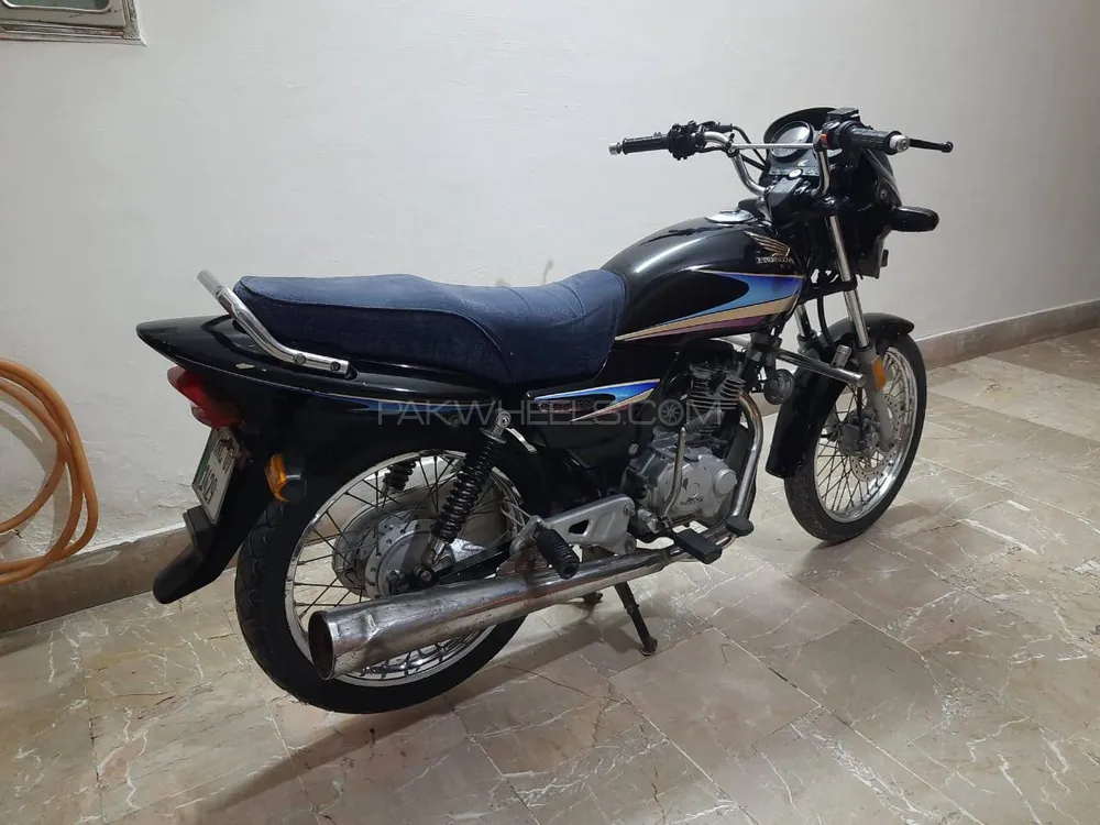 Honda CG 125 Deluxe 2009 for Sale Image-1