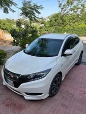 Honda Vezel Hybrid Z 2016 for Sale