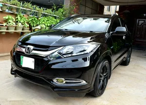 Honda Vezel Hybrid Z 2019 for Sale