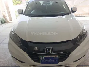 Honda Vezel Hybrid Z 2015 for Sale