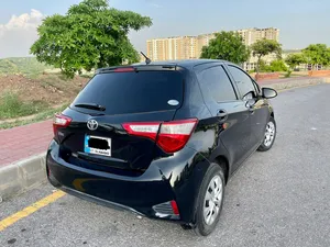 Toyota Vitz 1.0F Safety Edition III 2017 for Sale