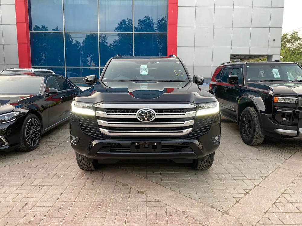 Toyota Land Cruiser 2023 for Sale in Karachi Image-1