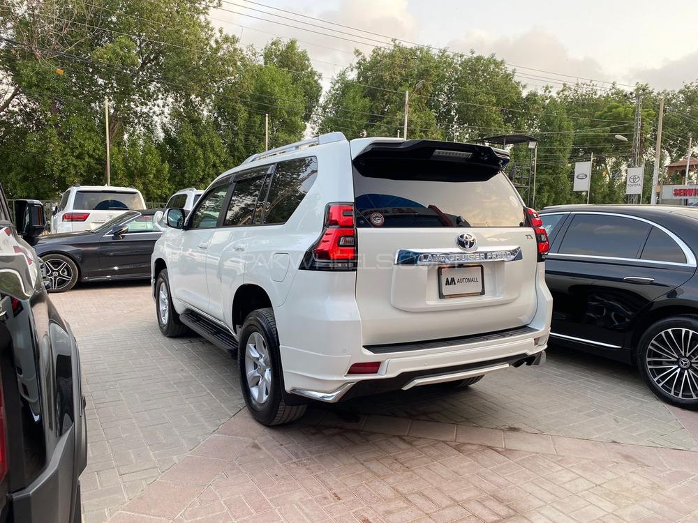 Toyota Prado TX
Model: 2018
Mileage: 29,000 km
Reg year: 2024 

*Beige Room
*Sunroof
* 5 Seater 

Calling and Visiting Hours

Monday to Saturday 

11:00 AM to 7:00 PM