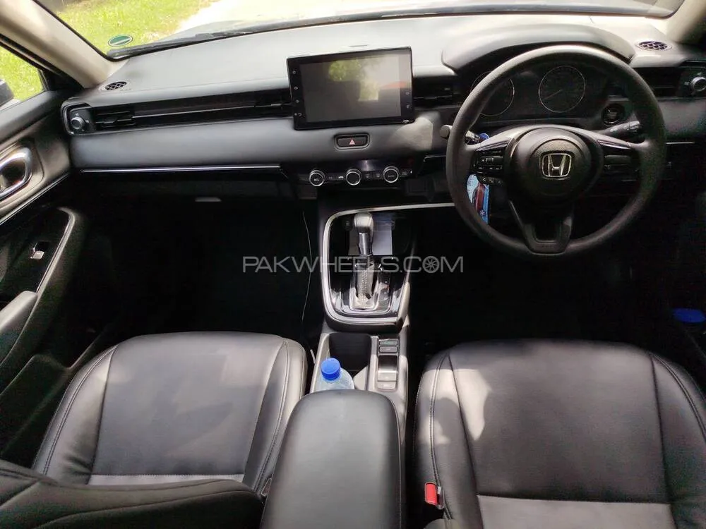 Honda HR-V 2022 for Sale in Lahore Honda HR-V 2022 for Sale in Lahore Image-8