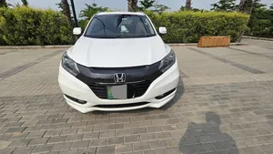 Honda Vezel Hybrid Z 2015 for Sale