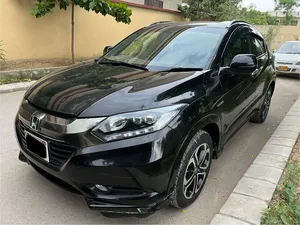 Honda Vezel Hybrid Z 2016 for Sale