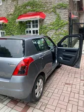 Suzuki Swift DLX Automatic 1.3 2012 for Sale