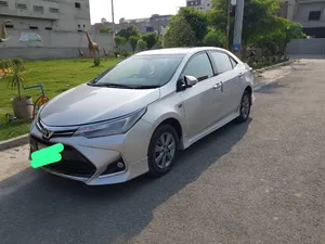 Toyota Corolla Altis Grande CVT-i 1.8 2016 for Sale